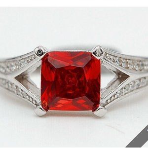 2CT Fire Garnet & White Topaz Sterling Silver Ring Size 8